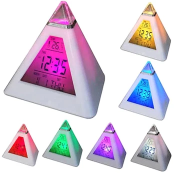 Digitaalne LED Äratuskell 7 Värvid Muutuvad Öösel Valgust, Aega, Temperatuuri, Ekraan Püramiidi Kujuga Laud Kella Muusika & Snooze Režiim